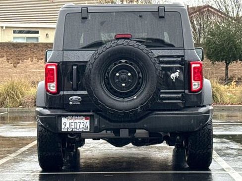 Used 2023 Ford Bronco Black Diamond image 7
