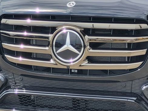 New 2025 Mercedes-Benz GLS 450 4MATIC image 42