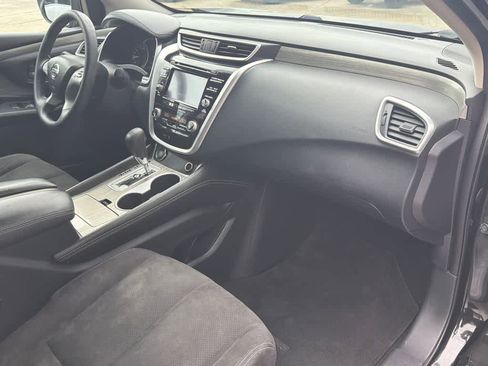Used 2016 Nissan Murano S AWD/4WD image 13