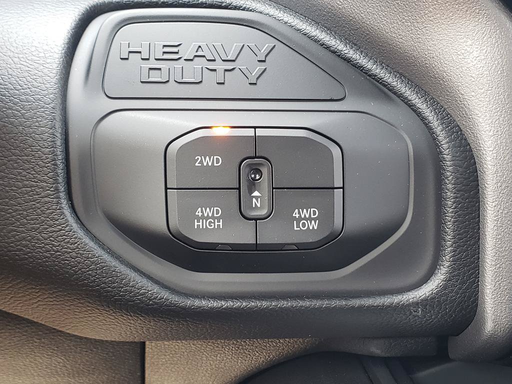 New 2026 RAM 3500 Big Horn AWD/4WD image 13