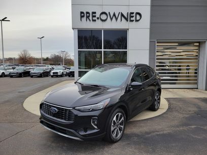 Used 2023 Ford Escape Platinum