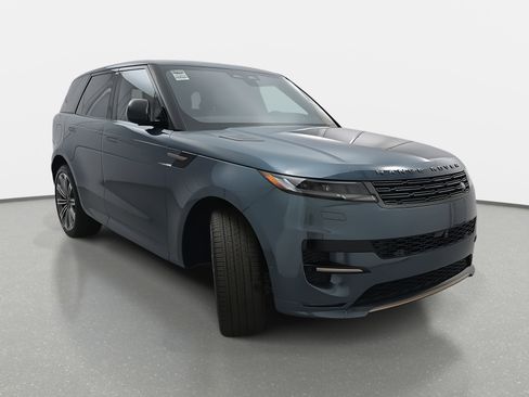 New 2026 Land Rover Range Rover Sport Dynamic SE image 3