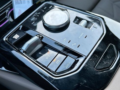 New 2027 BMW 540i xDrive w/ M Sport Package AWD/4WD image 14