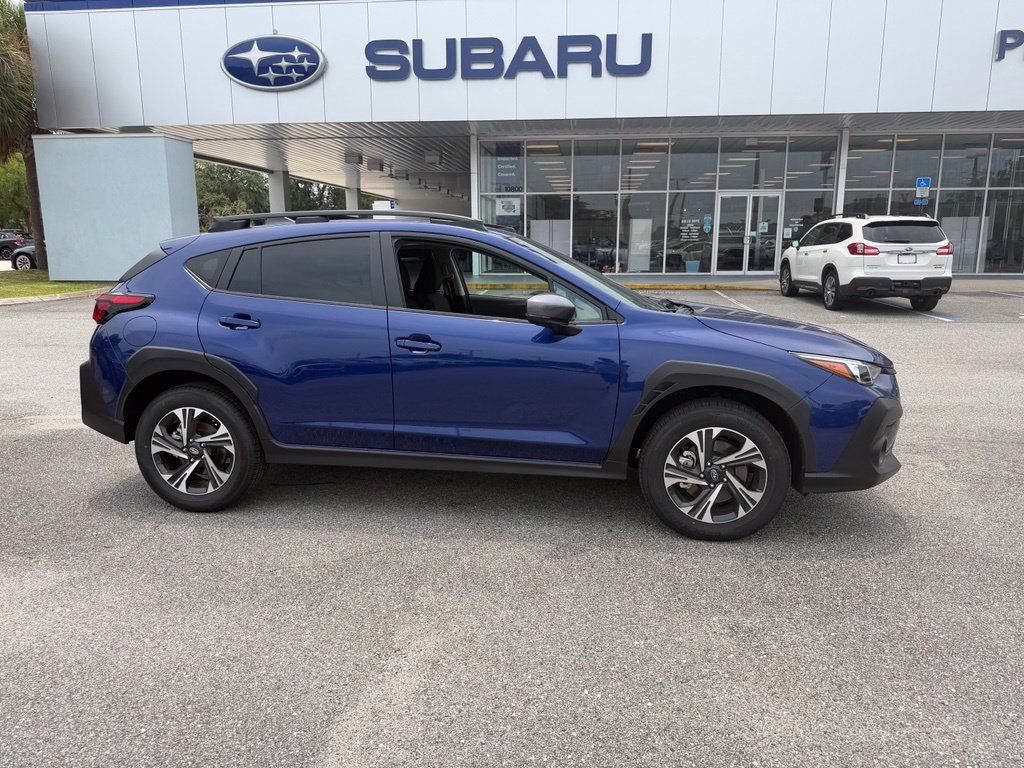 Used 2026 Subaru Crosstrek 2.5i Premium AWD/4WD image 2