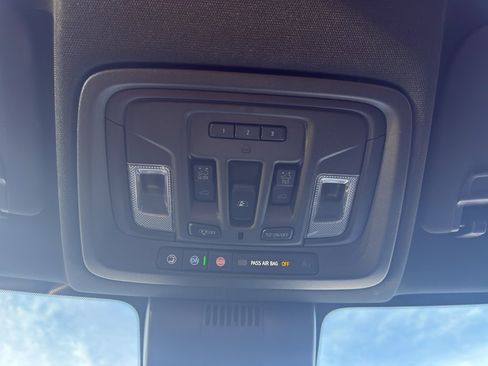 Used 2024 Chevrolet Silverado 3500 High Country w/ High Country Premium Package image 22