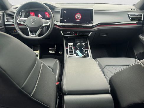 Certified 2025 Volkswagen Atlas Cross Sport SEL Premium R-Line image 10