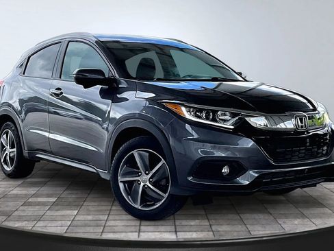 Used 2022 Honda HR-V EX image 3