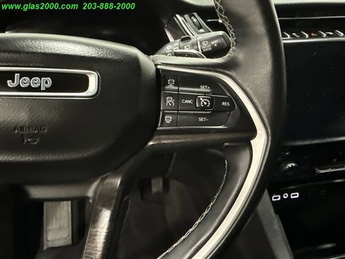 Used 2021 Jeep Grand Cherokee L Limited image 23