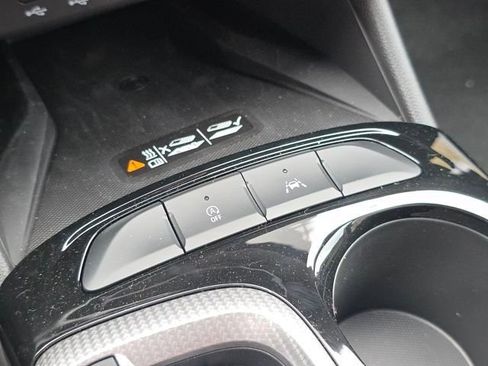 New 2026 Buick Envista Avenir image 32