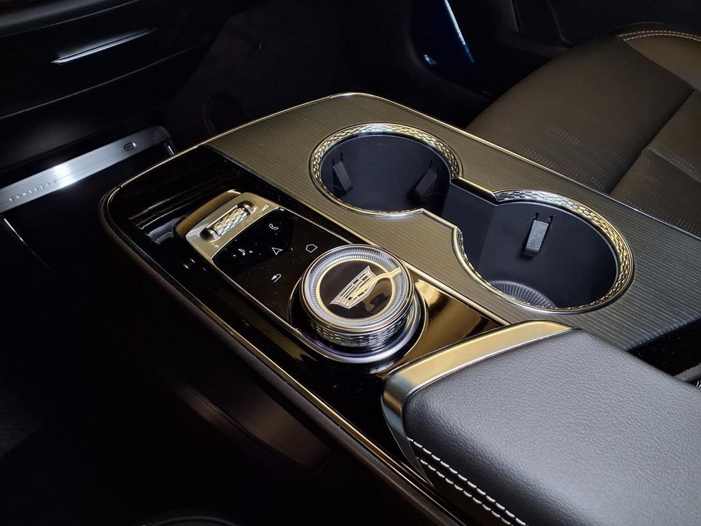 New 2026 Cadillac Lyriq Sport RWD image 19