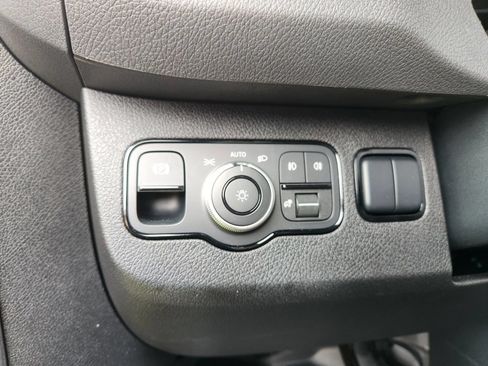 Used 2026 Mercedes-Benz Sprinter 2500 image 20