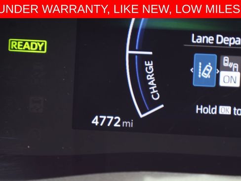 Used 2026 Toyota Camry SE FWD image 21