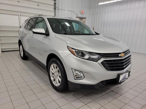 Used 2021 Chevrolet Equinox LT AWD/4WD image 1
