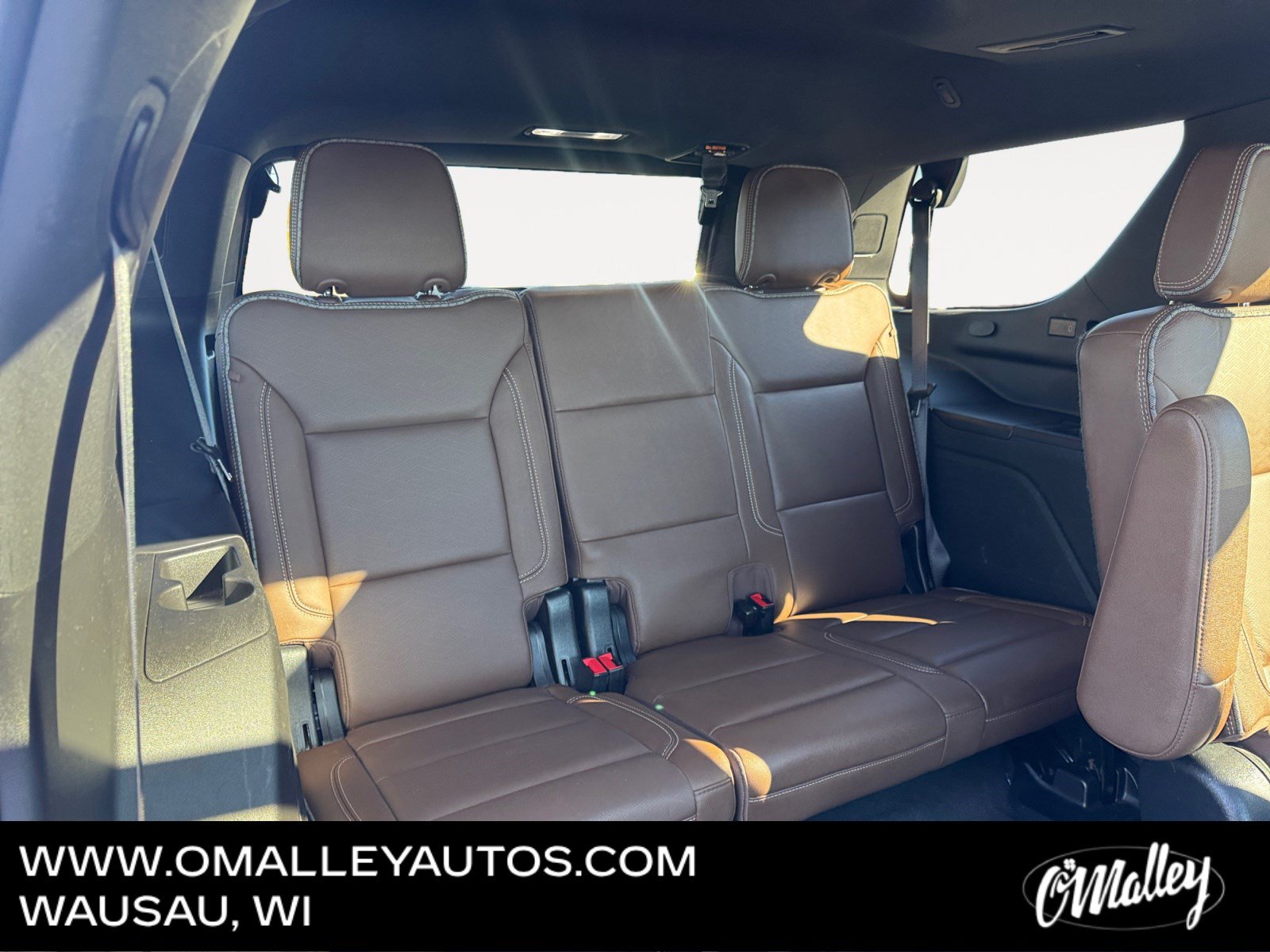 Used 2023 Chevrolet Tahoe High Country AWD/4WD image 13