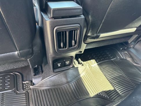 Used 2020 Jeep Compass Trailhawk AWD/4WD image 24