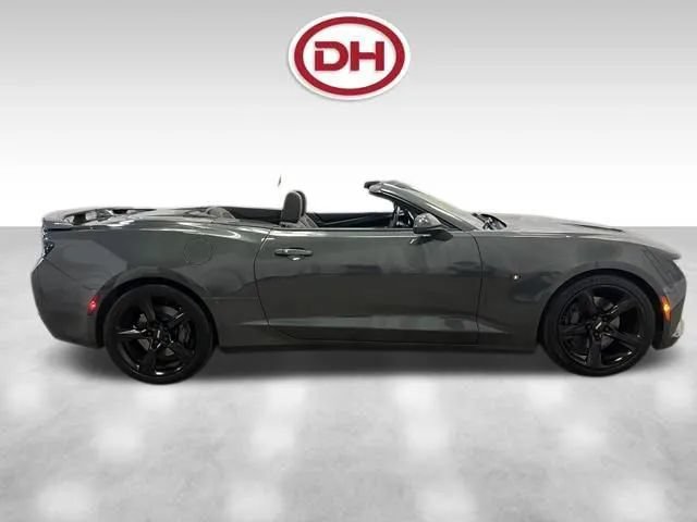 Used 2017 Chevrolet Camaro SS RWD image 2