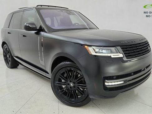Used 2023 Land Rover Range Rover SE AWD/4WD image 1