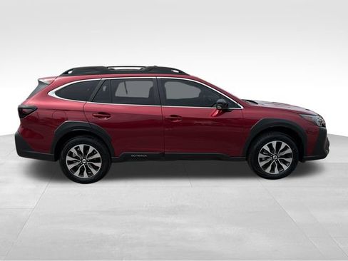 Certified 2025 Subaru Outback Limited AWD/4WD image 8