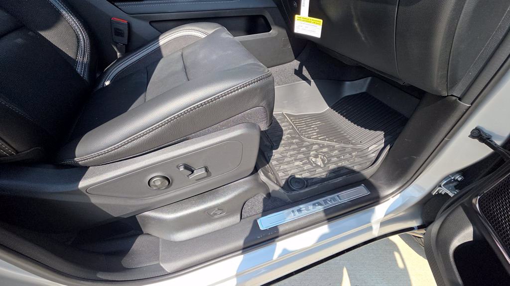 New 2026 RAM 1500 RHO AWD/4WD image 14