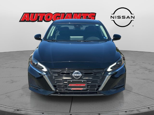 Used 2025 Nissan Altima 2.5 SV w/ SV Premium Package FWD image 9
