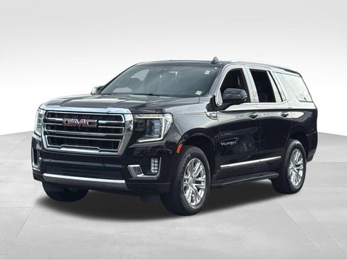 Used 2022 GMC Yukon SLT w/ SLT Premium Package AWD/4WD image 3