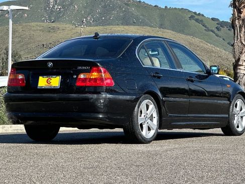 Used 2004 BMW 330i Sedan image 3