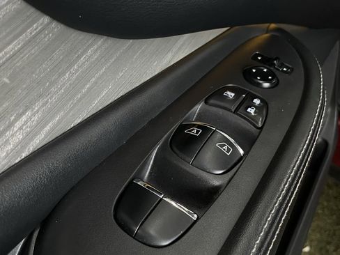 Used 2015 Nissan Murano Platinum w/ Platinum Technology Package image 23