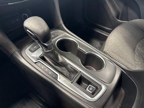 Used 2024 Chevrolet Equinox LT AWD/4WD image 19