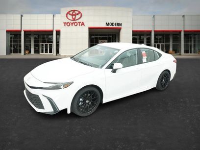 New 2026 Toyota Camry SE
