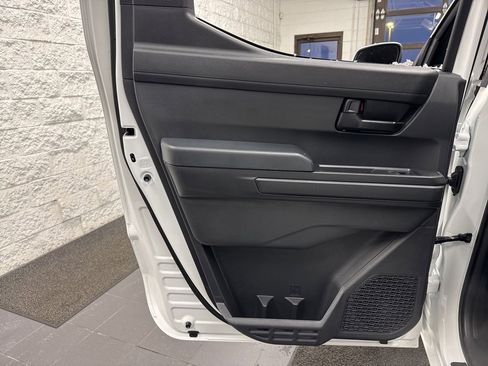 New 2025 Toyota Tacoma SR5 image 40