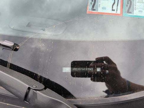 Used 2024 Chevrolet Malibu LT image 31