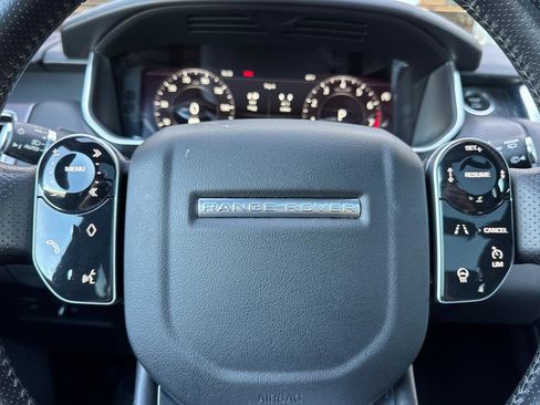 Used 2020 Land Rover Range Rover Sport HSE image 23