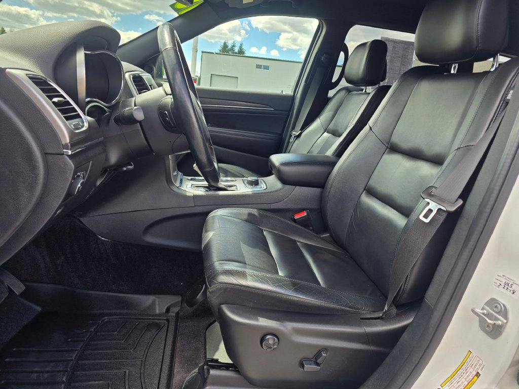 Used 2018 Jeep Grand Cherokee Limited AWD/4WD image 28