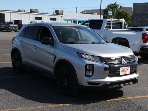 Used 2021 Mitsubishi Outlander Sport ES AWD/4WD image 3