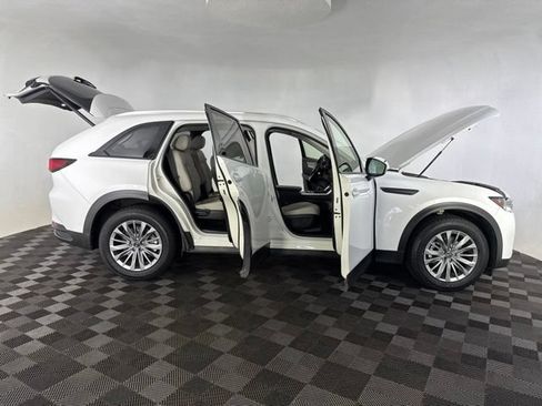 Used 2024 MAZDA CX-90 3.3 Turbo w/ Preferred Plus AWD/4WD image 13