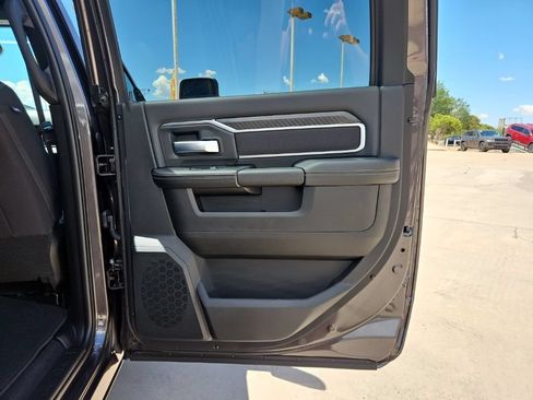 New 2026 RAM 2500 Big Horn AWD/4WD image 16