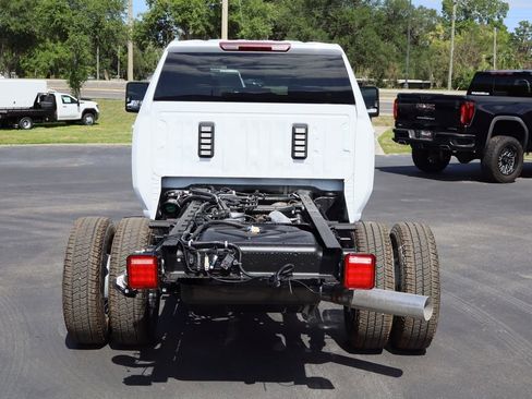 New 2026 GMC Sierra 3500 SLE w/ SLE Convenience Package AWD/4WD image 6