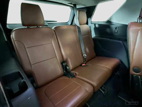 Used 2018 Chevrolet Traverse High Country AWD/4WD image 29