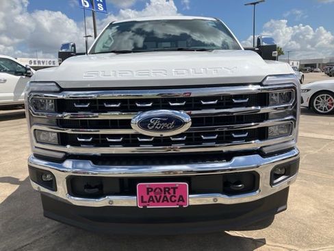 New 2025 Ford F250 Lariat w/ Lariat Ultimate Package image 3
