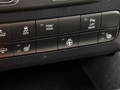 Used 2018 RAM 1500 Rebel w/ Luxury Group image 5