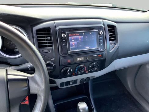 Used 2014 Toyota Tacoma 4x4 Double Cab image 7