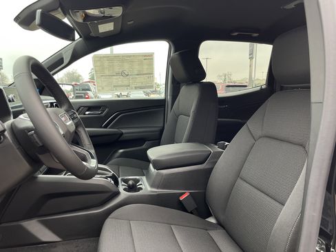 New 2026 GMC Canyon Elevation w/ Convenience Package image 10