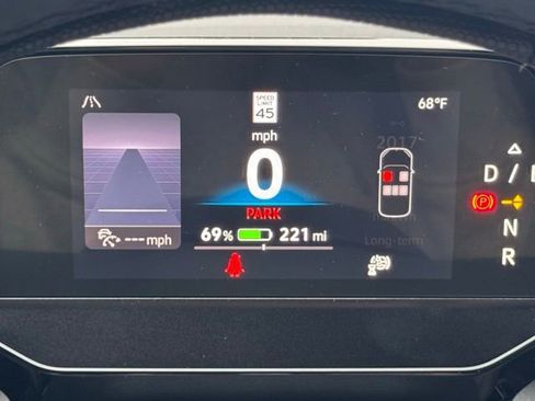 Used 2025 Volkswagen ID.4 Pro image 26