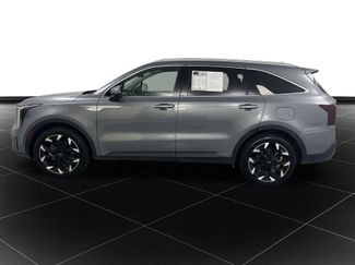 Used 2025 Kia Sorento EX FWD video 2