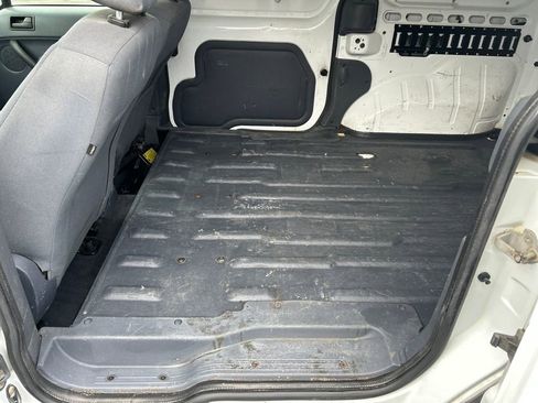 Used 2013 Ford Transit Connect XLT image 22