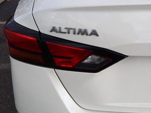 Certified 2025 Nissan Altima 2.5 SL FWD image 29