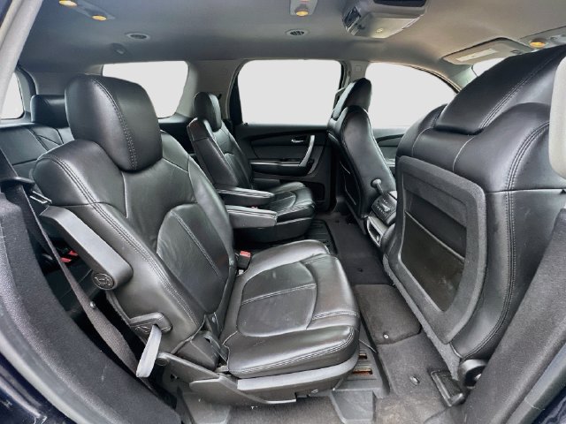 Used 2009 GMC Acadia SLT w/ Visibility Package AWD/4WD image 28