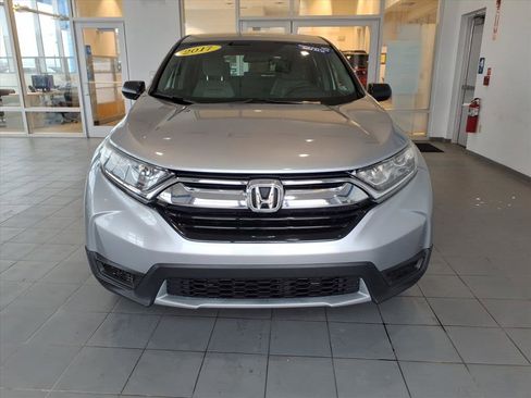 Used 2017 Honda CR-V LX image 2
