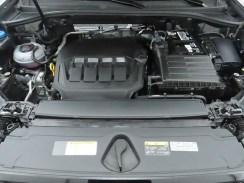 Used 2023 Audi Q3 2.0T Premium w/ Convenience Package image 29