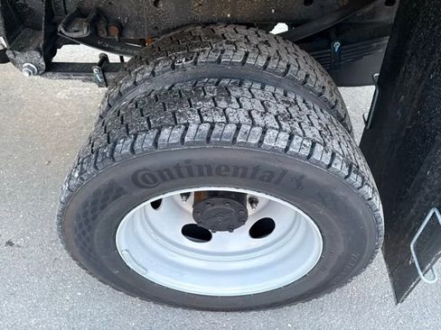 New 2026 Ford F550 4x4 Regular Cab Super Duty image 25